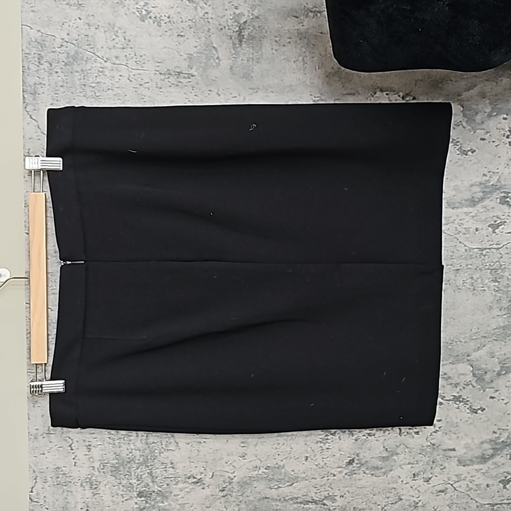 Women's Classic Mini Size 14